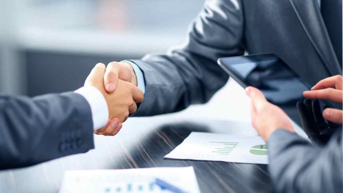 About First Credit Finance –Its History, Types & More