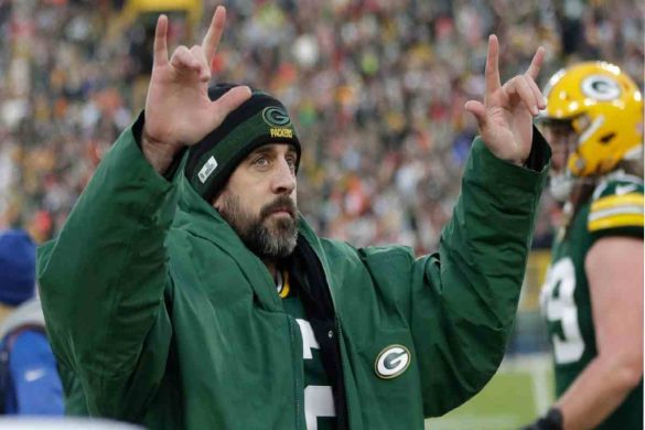 Bill Barnwell Rodgers Trades